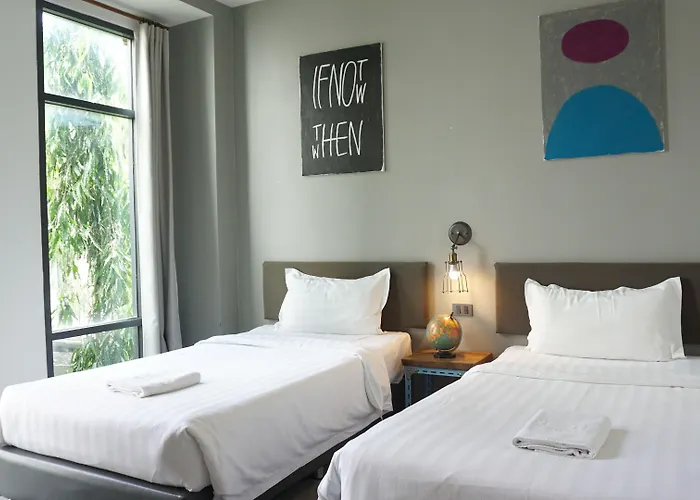 Stone Head Hua Hin Hotel