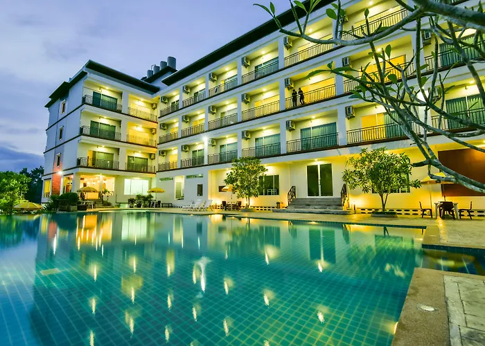 Southgate Residence Hotel - Sha Certified Chumpon