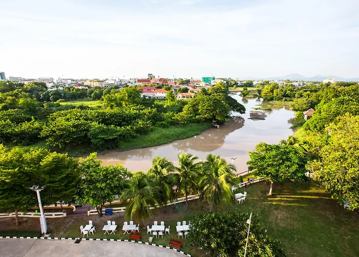 Madina Rayong Hotel