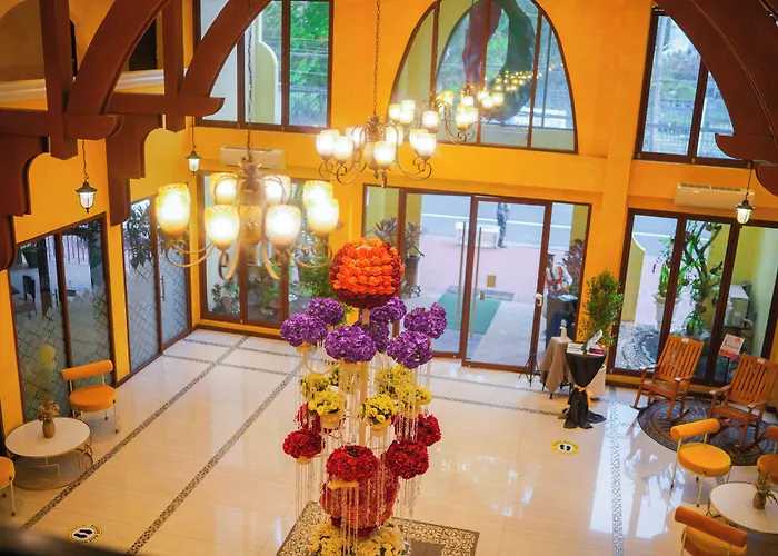 The Pepperland Hotel Legazpi