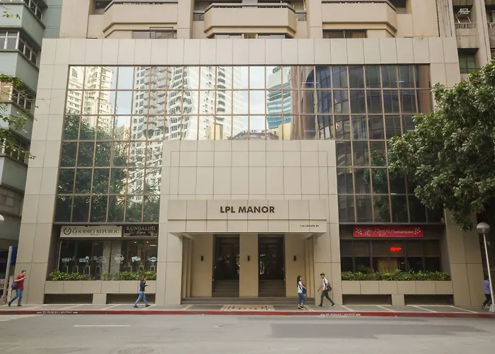Salcedo Suites