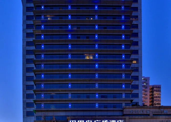 Yiwu Bali Plaza Hotel