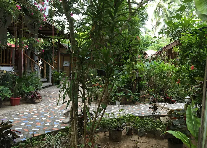 Golden Monkey Cottages