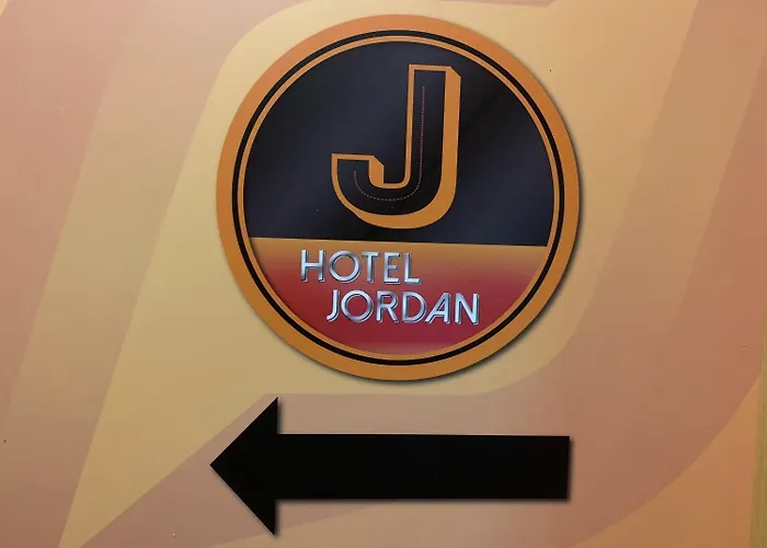 J Hotel Hong Kong
