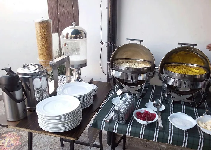 Hindustan- By Backpackers Heaven Hostel New Delhi