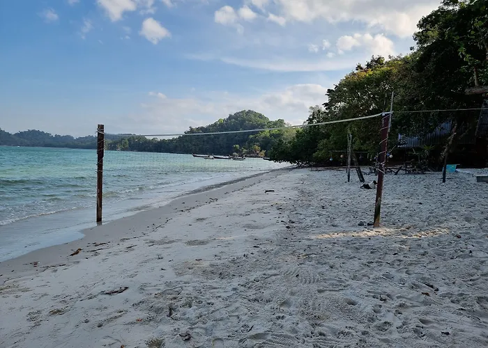 Phayam Cottage Resort
