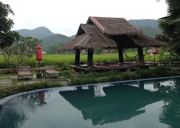 Pai Chan Cottage & Cuisine