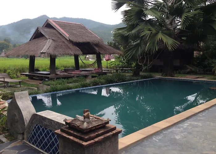 Pai Chan Cottage & Cuisine