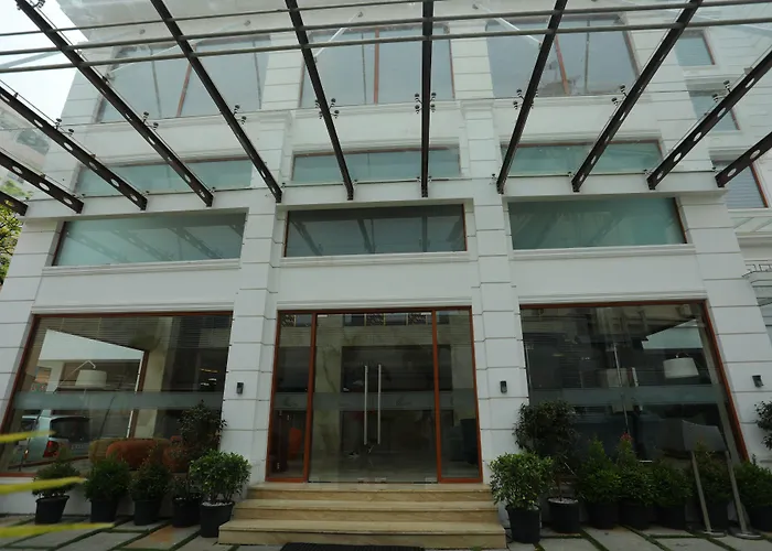 Coral Isle Hotel Kochi