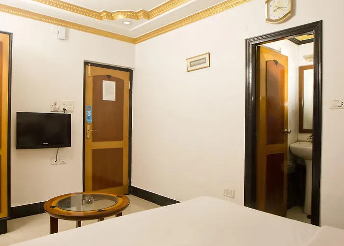 Hotel White House Kolkata