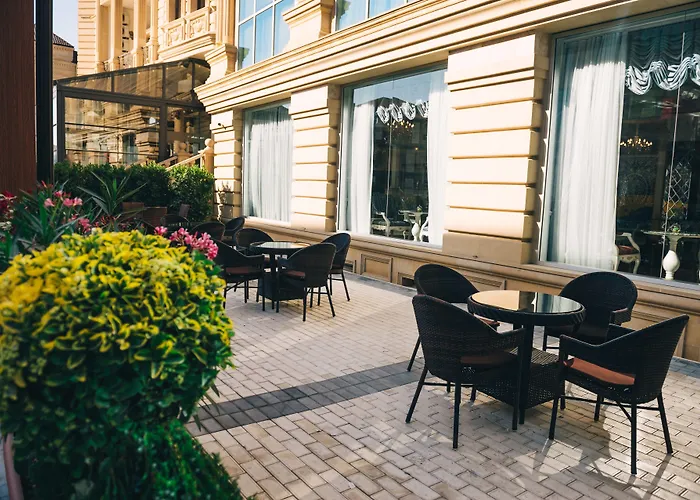 Emerald Suite Hotel Bakoe