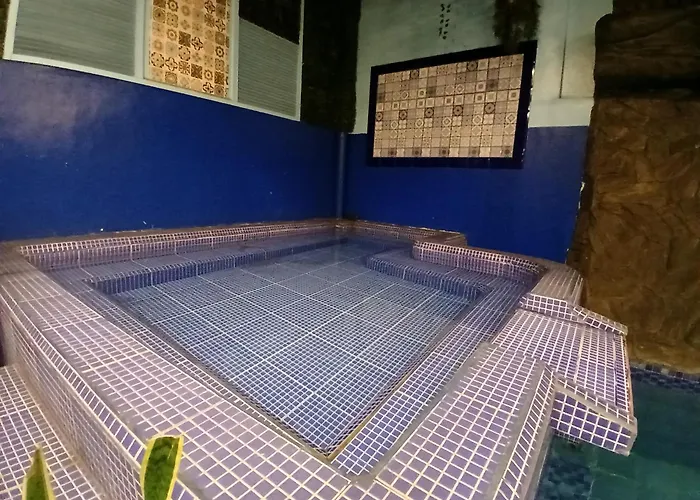 Makiling Onsen Hotel