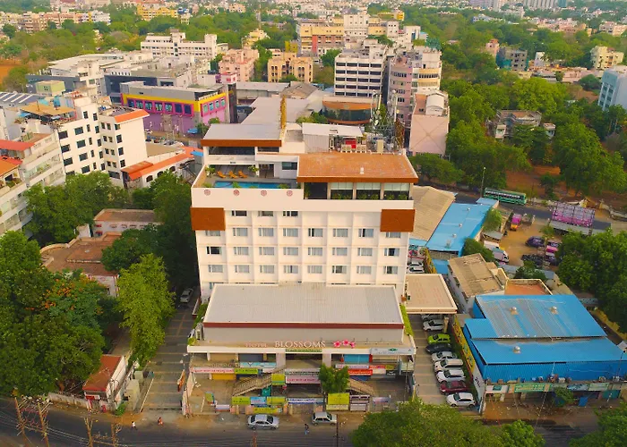 Hotel Blossoms Tiruchirappalli