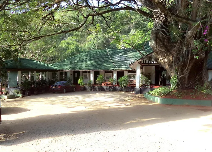 Belihuloya Rest House
