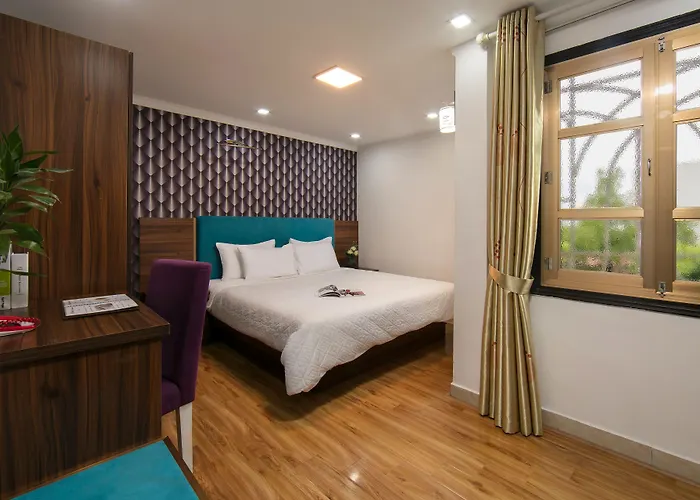 golden time hostel Hanoi