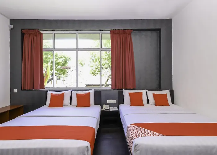 Oyo 728 Tai Pan Hotel Kuching