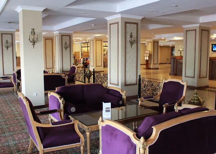 Grand Mir Hotel
