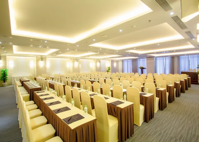 Glamour Hotel Da Nang