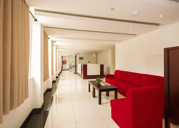 Saveira Colombo Hotel