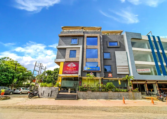 Fabhotel Eleven Heights