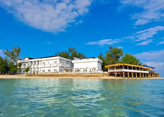 Gili Beachfront Suites Gili Trawangan