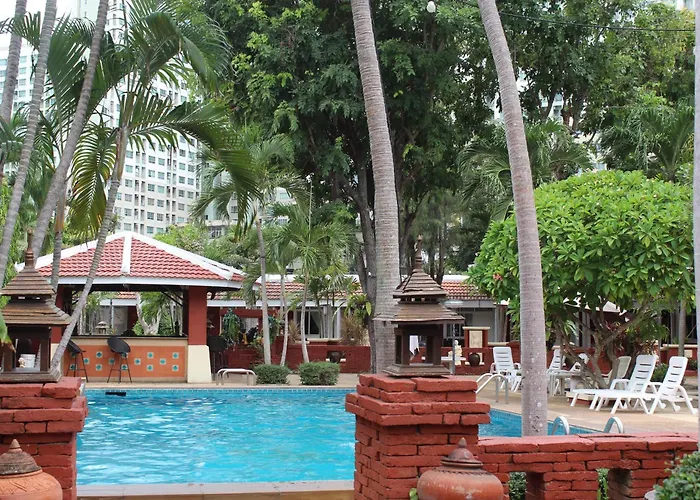 Safari Riviera Resort