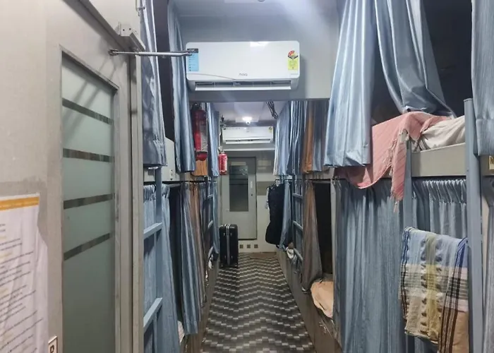 New Restinn Dormitory Hostel