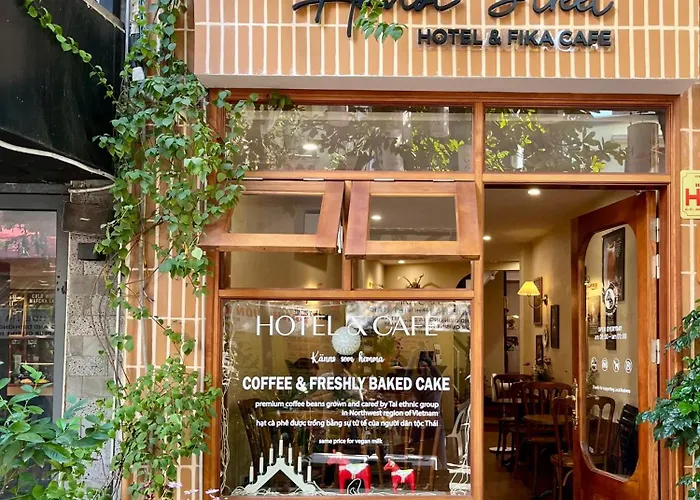 Hanoi Street Hotel