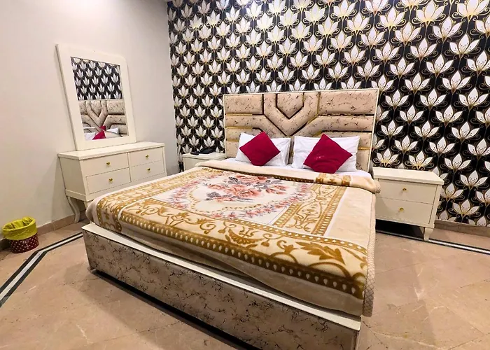 Hotel Hayat Palace Gulberg