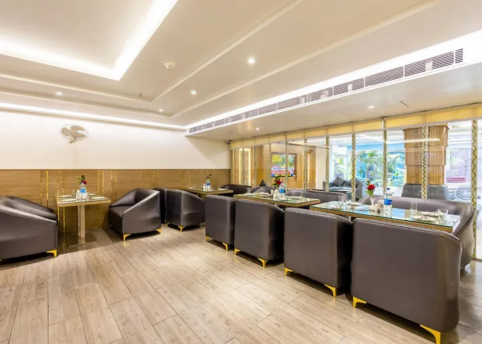 Hotel Gold The Royal A Luxurious Stay- Near New Delhi Railway Station & Connaught Place