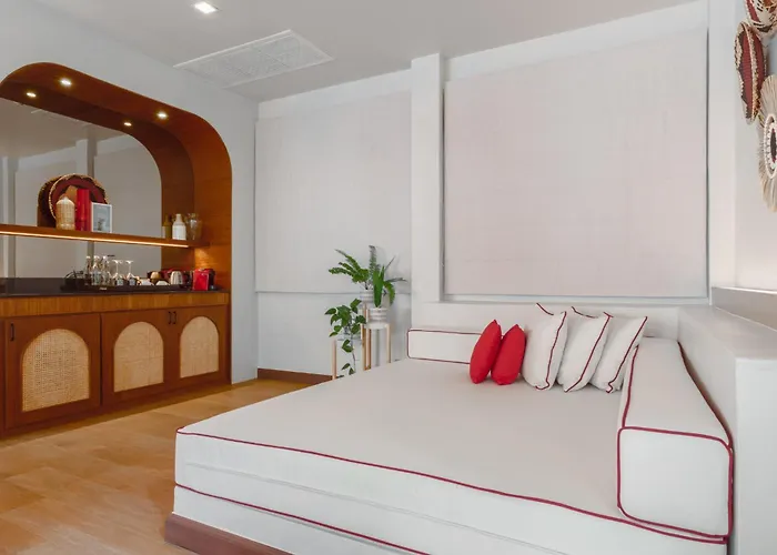 Metadee Concept Hotel
