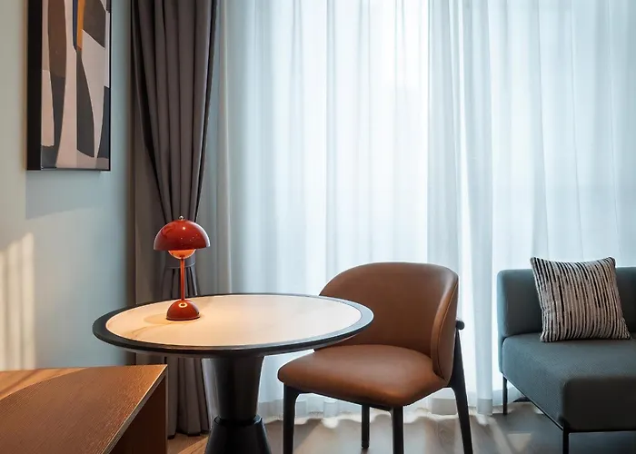 Holiday Inn Express Chengdu West Gate By Ihg