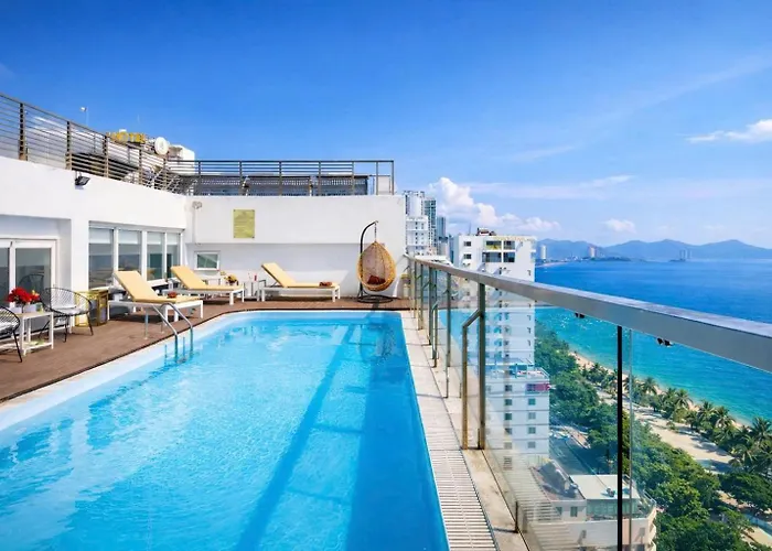 Paris Luxury Hotel & Apartment Nha Trang
