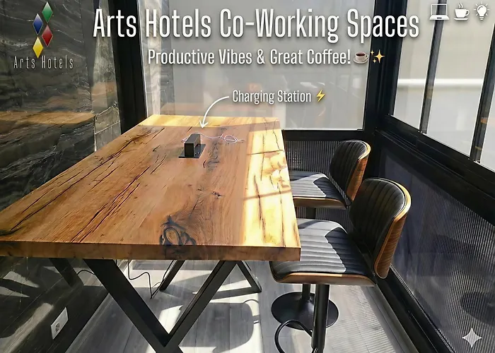 Arts Hotel By Square