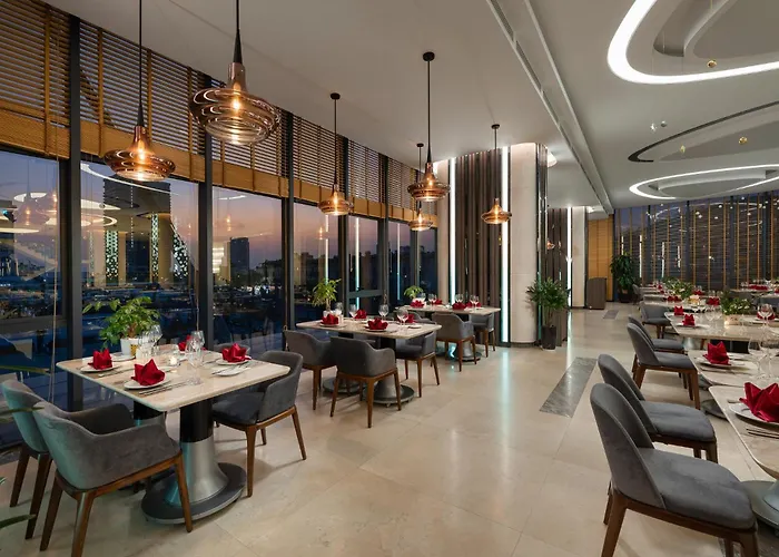 DeLaSea Ha Long Hotel - Modern Bayview Escape