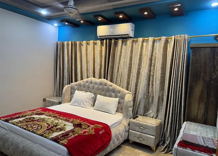 Sk Travellers Inn Karachi