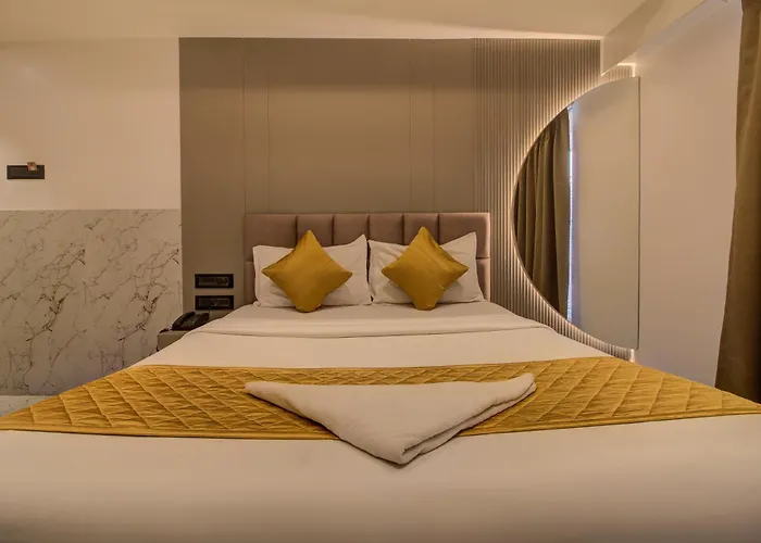 Hotel Malad Inn Opposite Malad Railway Station Mumbai