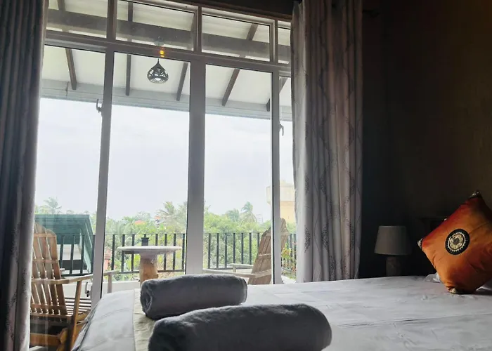 Negombo Green Palace