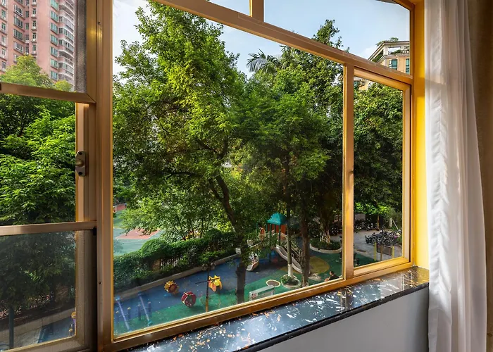 Chami Apartment Hotel, Buhadi
