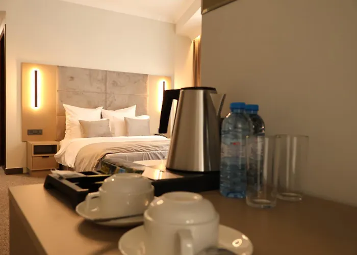 Bm Avenue Hotel