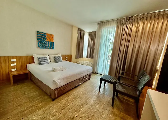 Apo Hotel