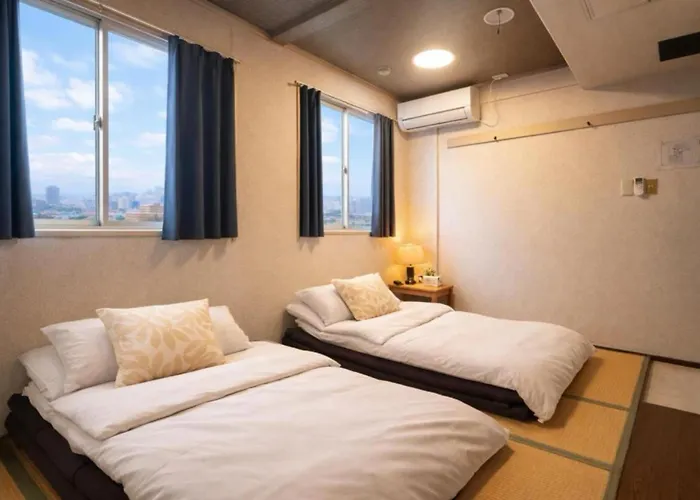 心斎橋難波関空直通kumano Sanctum Ambers Hostel