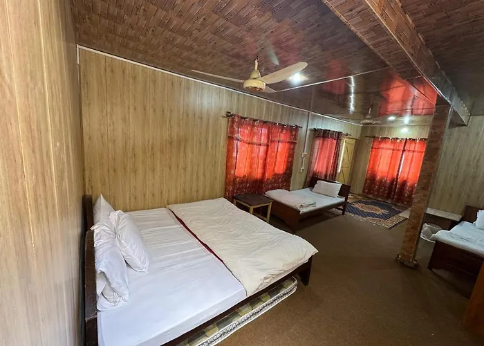 Tourist Cottage Hunza Karimabad 