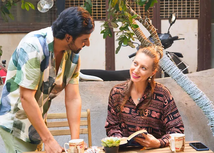Gosolo Stays Bandra Hostel