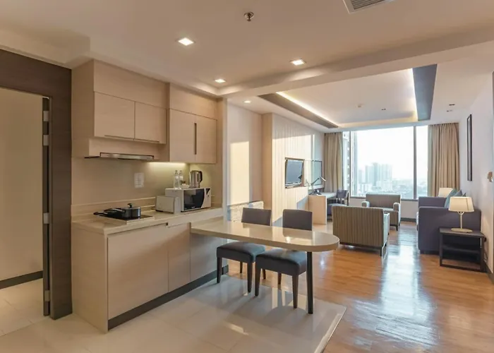 Jasmine Resort Hotel Bangkok Bts Phrakhanong