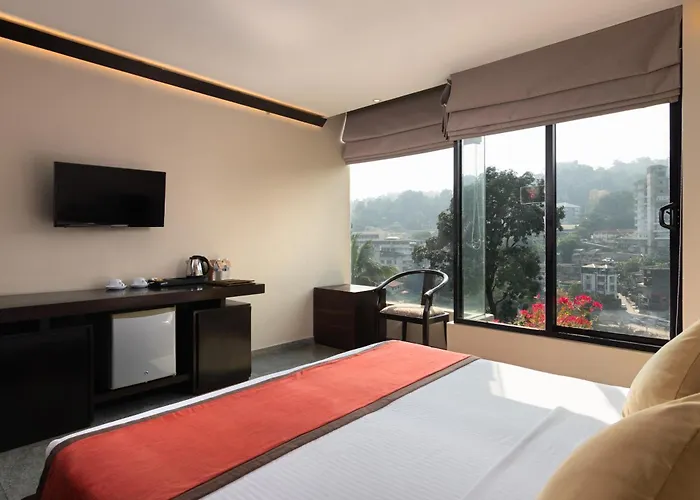 Oak Ray City Hotel