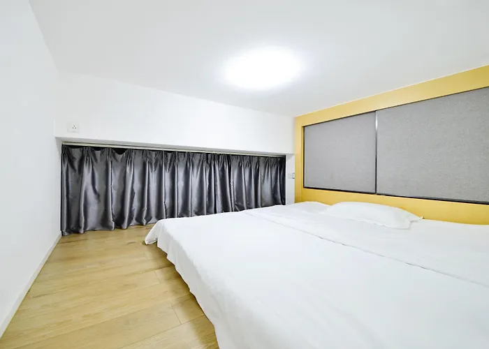 Dabaizhijia Executive Apartment Bantian Huawei Shenzhen North Branch