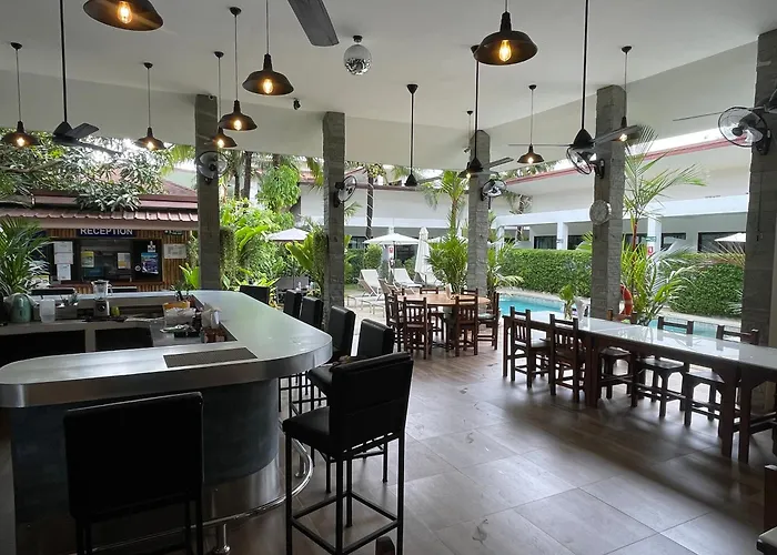 Lotus Bleu Resort&Restaurant