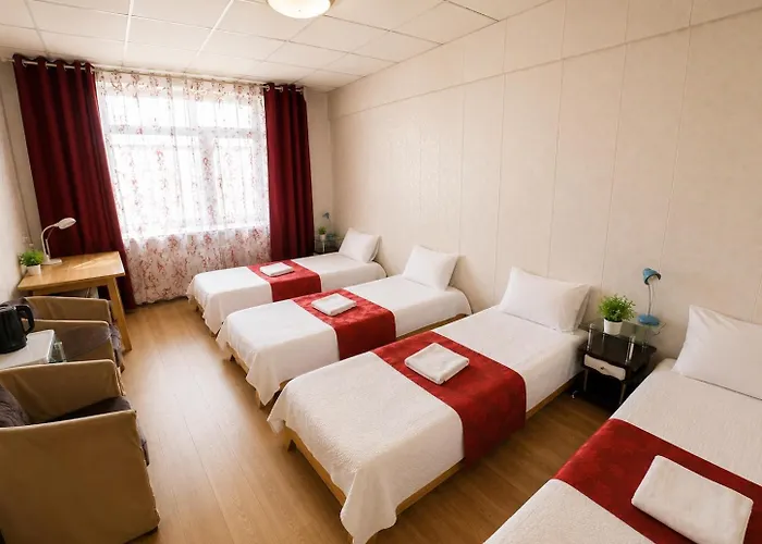 Lg53 Tour & Hostel