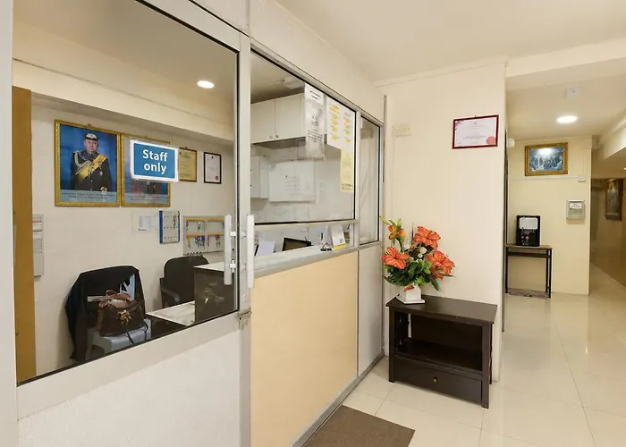 Axis Hotel